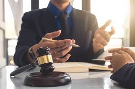 employment lawyer
